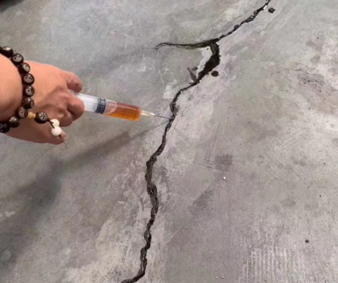 栾川混凝土裂缝修补技术详解​